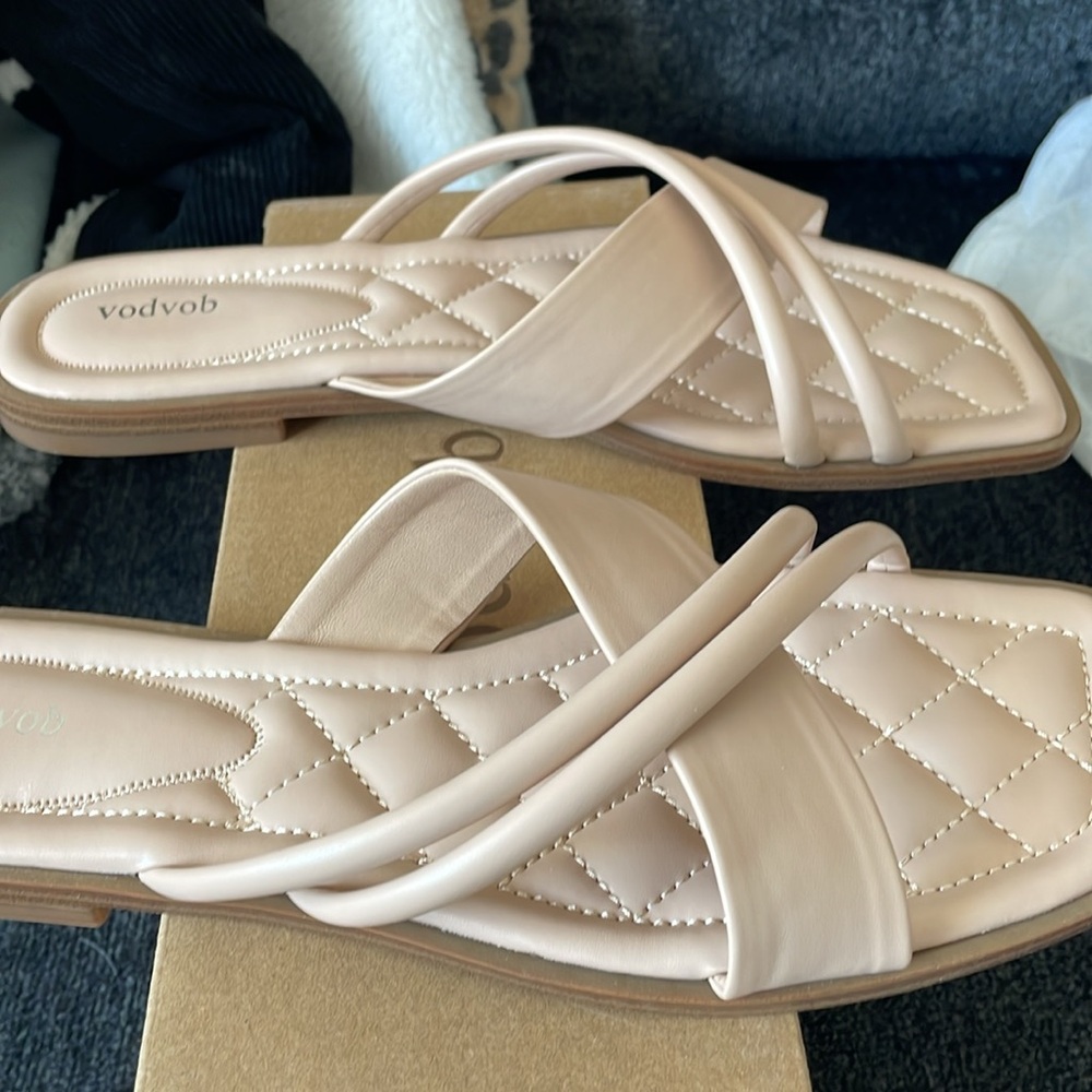 Slide Sandals - Picture 2 of 3